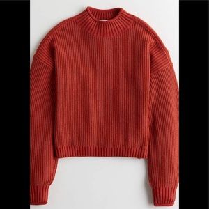 Hollister sweater